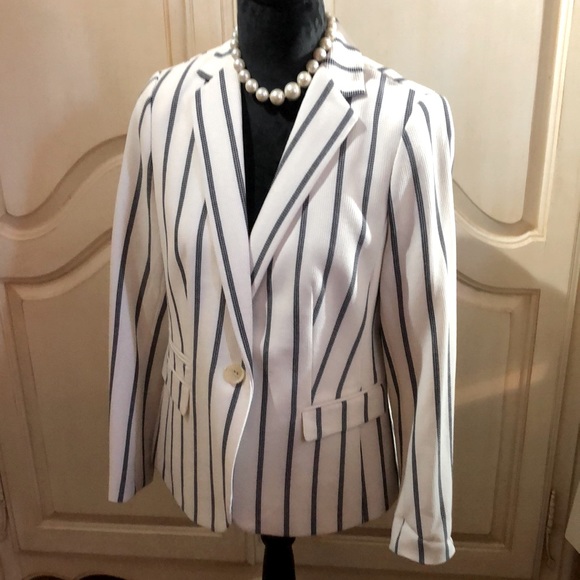 Talbots Jackets & Blazers - Talbots blazer 8p